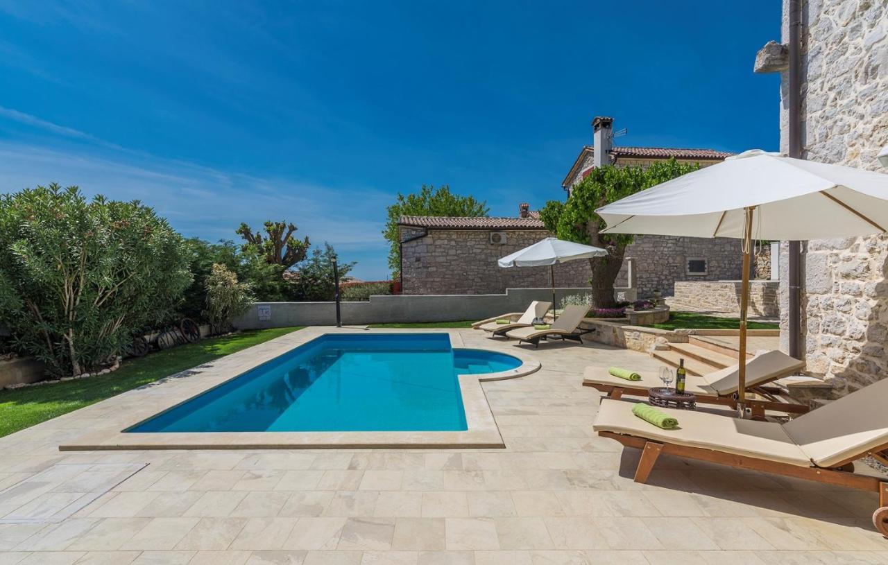 Beautiful Stone House - Villa Parentium With Private Pool Dracevac Экстерьер фото