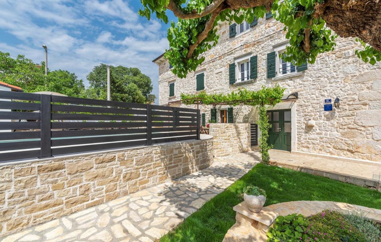 Beautiful Stone House - Villa Parentium With Private Pool Dracevac Экстерьер фото